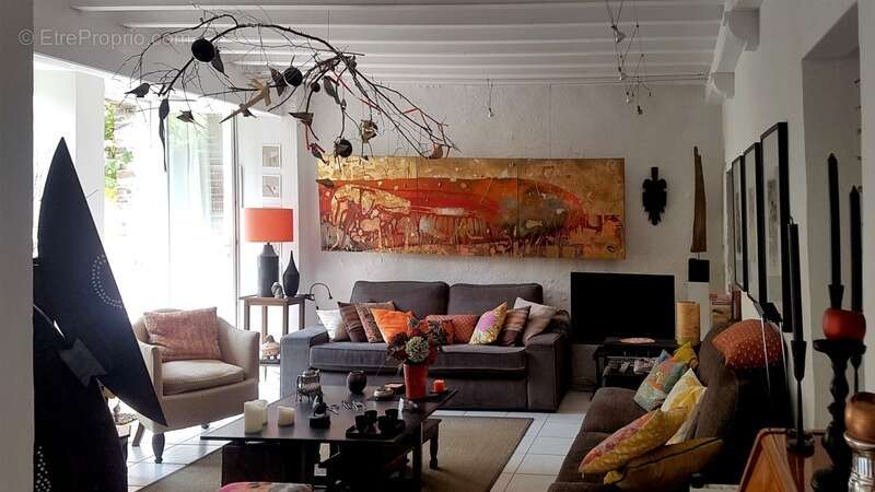 Maison à MONTIGNY-LE-GANNELON