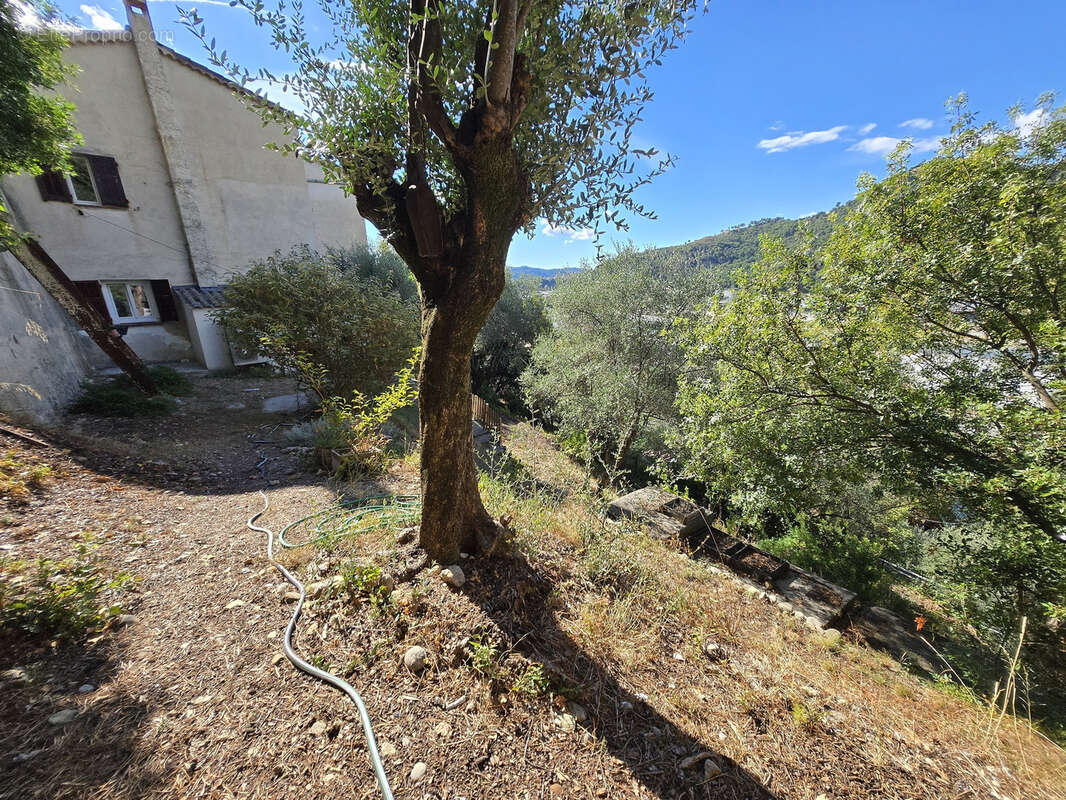 Appartement à SAINT-MARTIN-DU-VAR