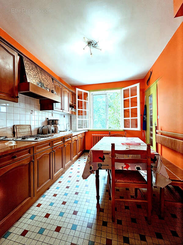 Maison à LA MENITRE