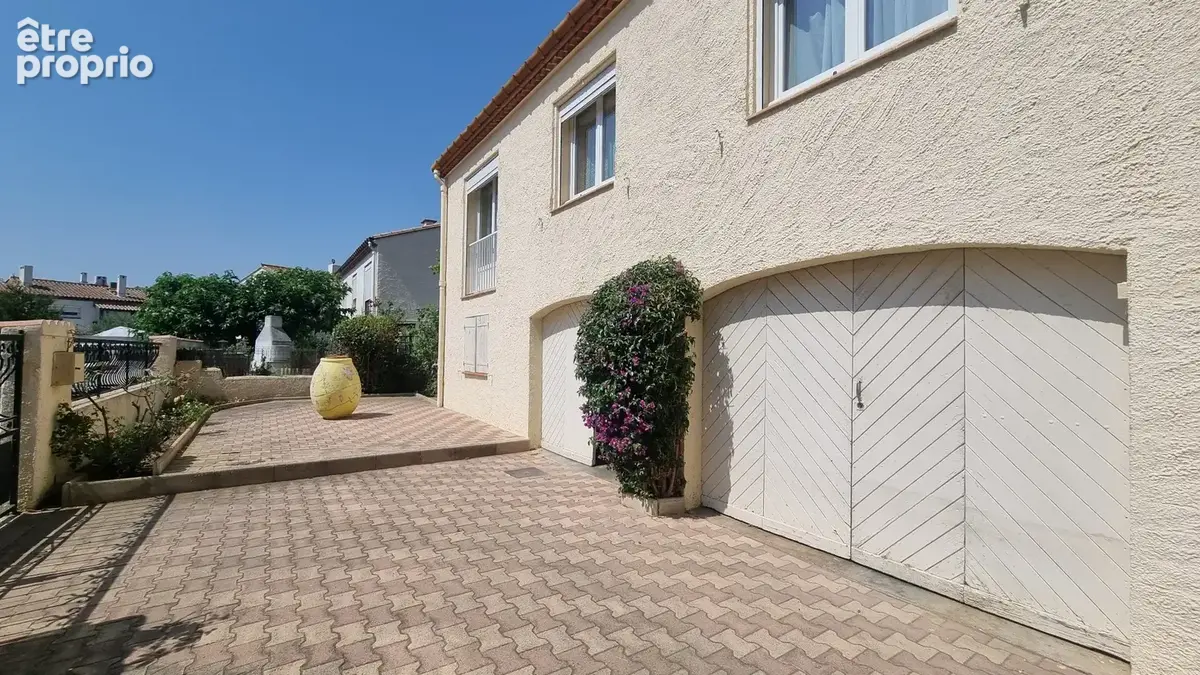 Maison familiale 4 faces  550 m² de terrain  Secteur calme et recherché - photo 1