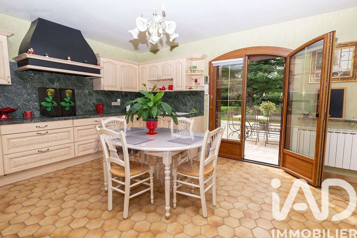 Photo 4 - Maison à VERNOU-SUR-BRENNE