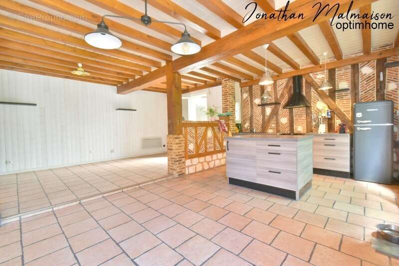 Maison à CONCHES-EN-OUCHE