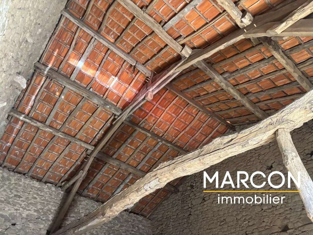 Maison à BESSINES-SUR-GARTEMPE