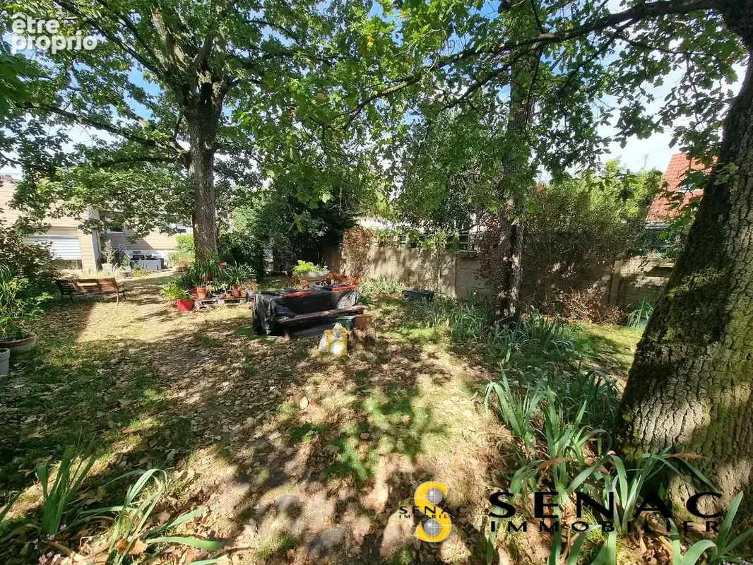 Maison 6 pièces 140 m² à vendre à Beauchamp (95250) - photo 1