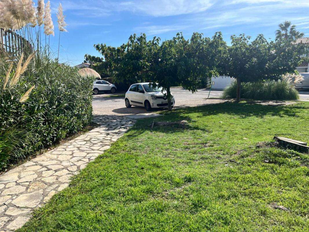Maison 80 m² à Saint-Cyprien  - photo 4