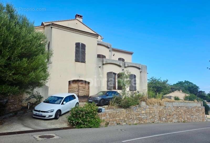 Maison à VILLE-DI-PIETRABUGNO