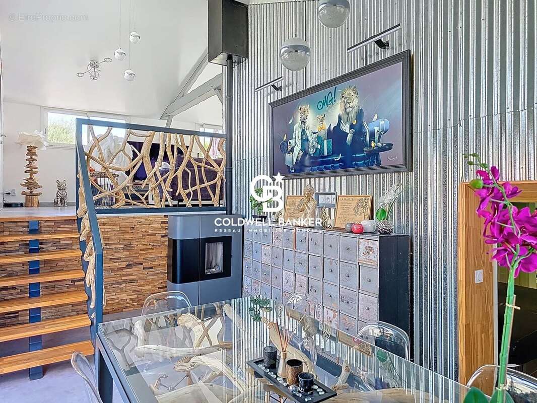 Maison à SAINT-MICHEL-EN-L'HERM