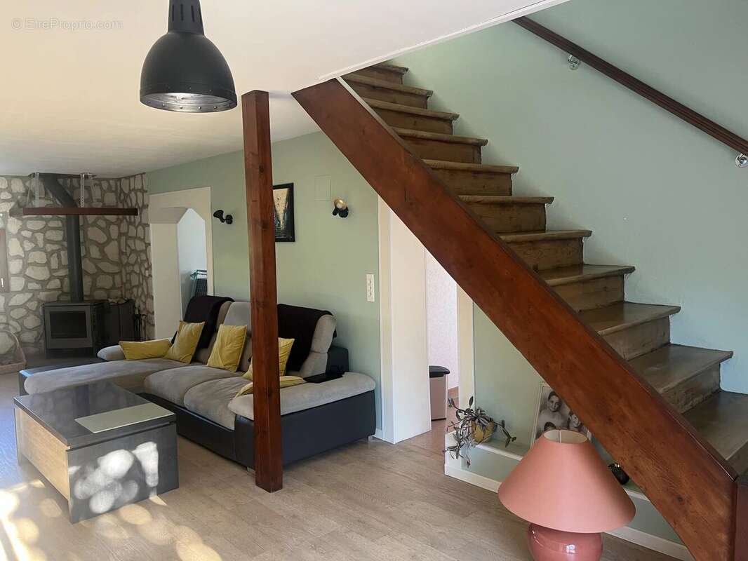 Maison à SAINT-VERAND