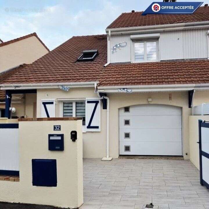 Maison à ETAMPES
