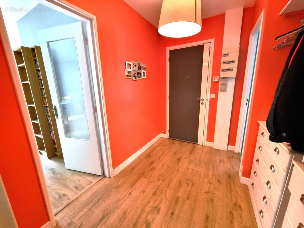 Appartement à SAINT-MAURICE