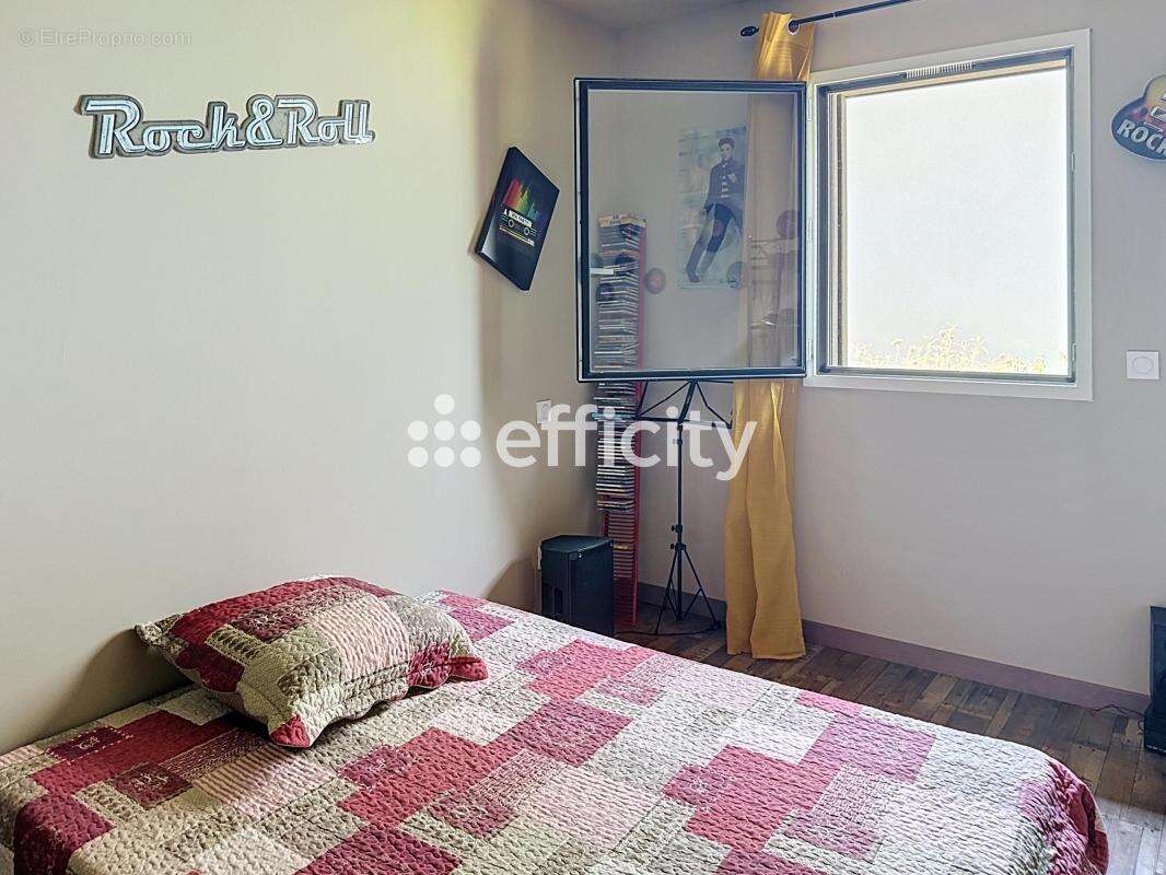 Maison 88 m² à Bellegarde  - photo 9