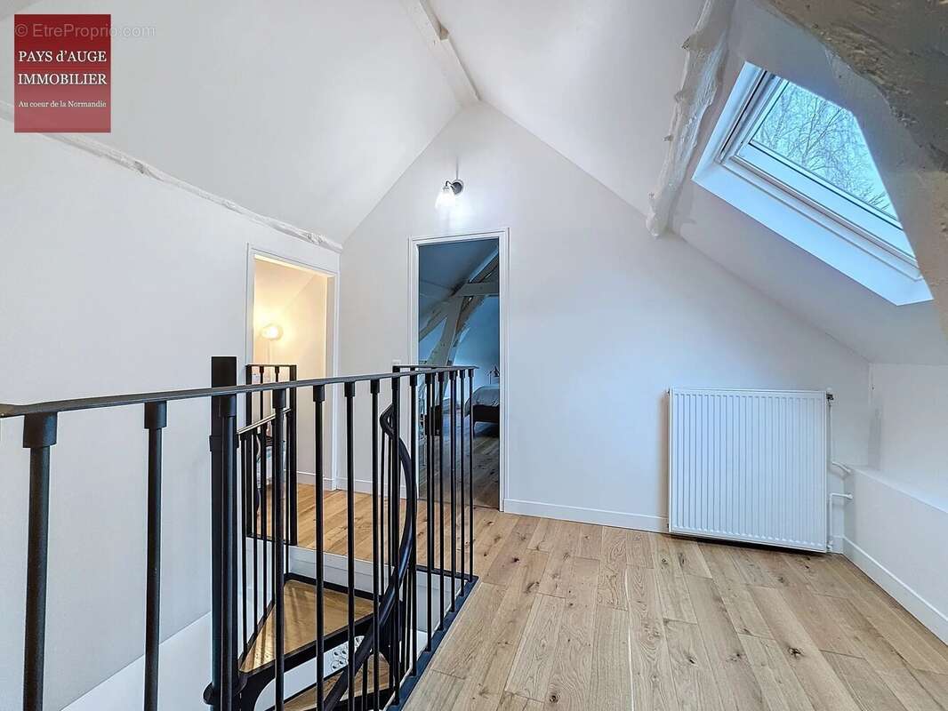 Maison à NEUVILLE-SUR-TOUQUES