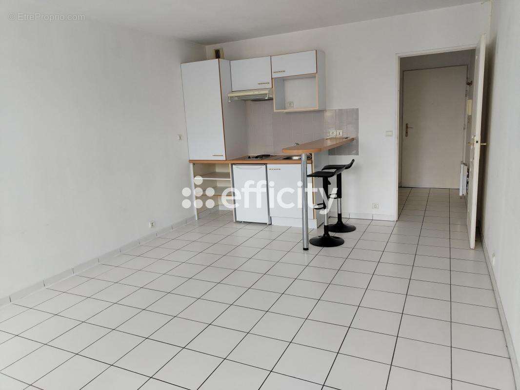 Appartement à PARIS-10E