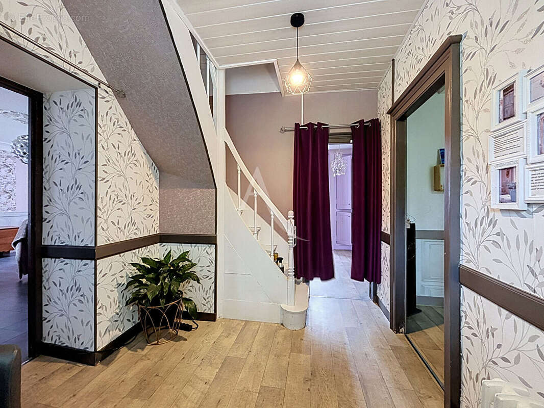 Maison Soeurdres 13 pièce(s) - photo 6