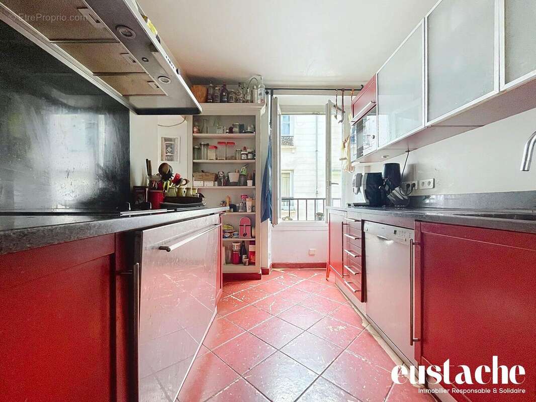 Appartement à PARIS-9E