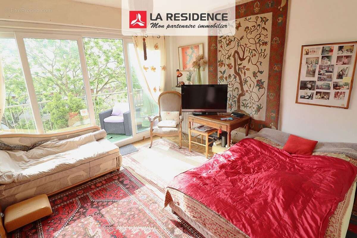 Appartement à VERSAILLES