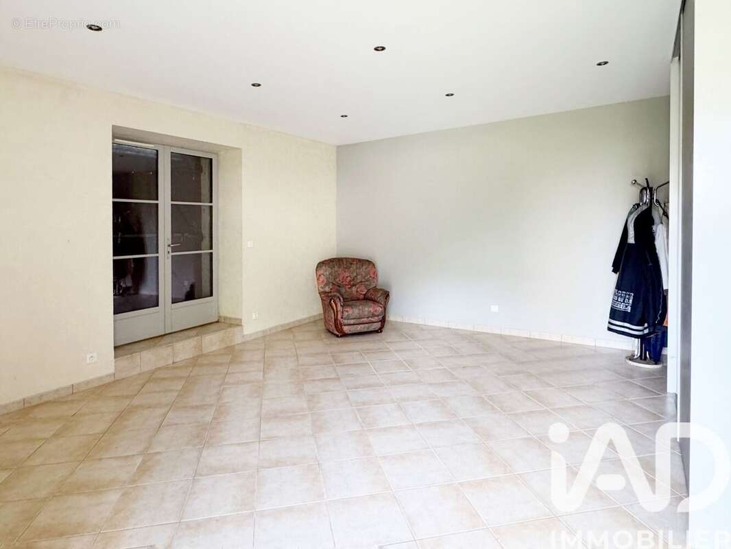 Photo 3 - Maison à COMPIEGNE