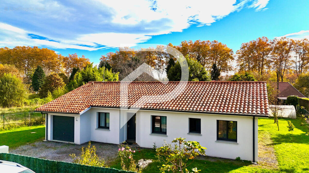 Maison à PEYREHORADE