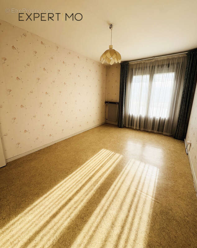 Appartement à SASSENAGE