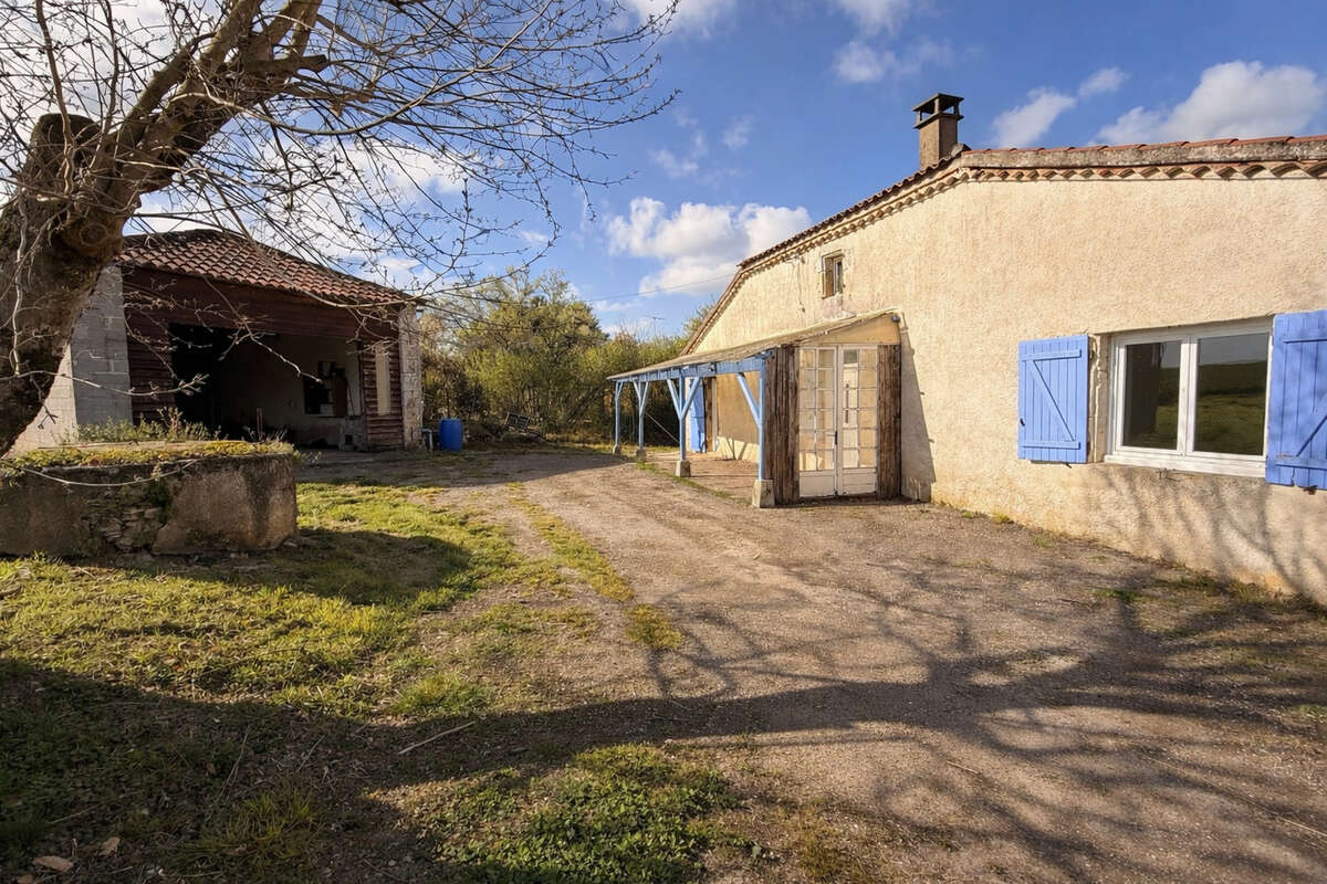 Maison à LAROQUE-TIMBAUT