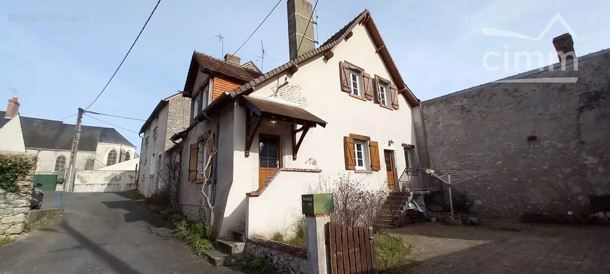 Maison à VINEUIL