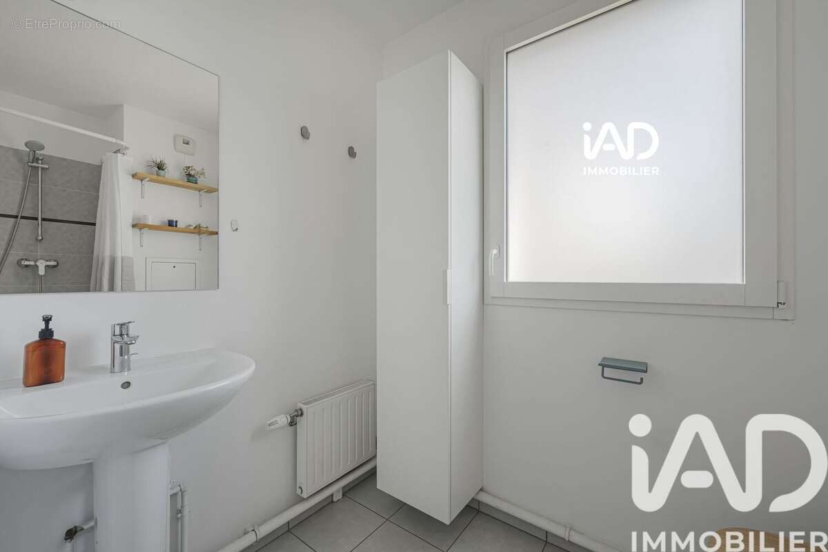 Photo 9 - Appartement à COLOMBES
