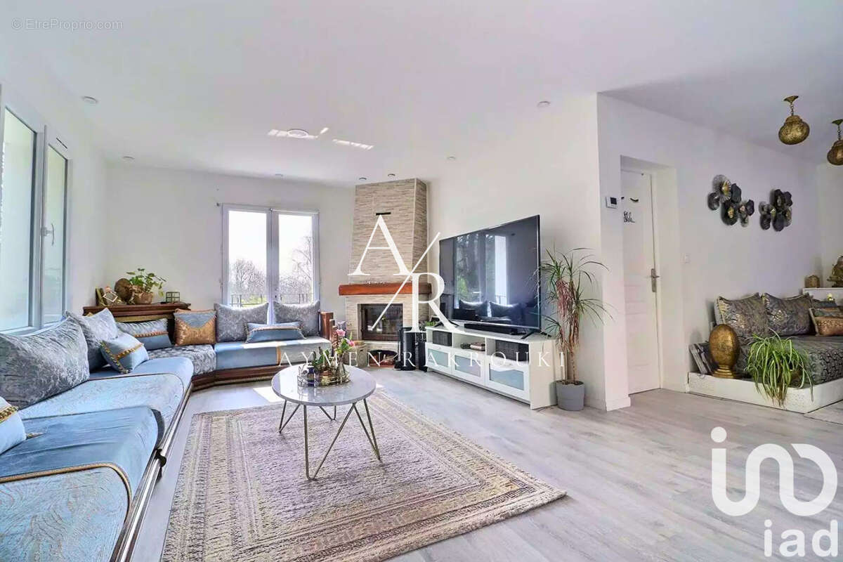 Photo 6 - Maison à MONTIGNY-LES-CORMEILLES