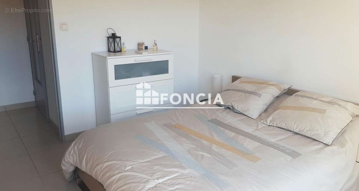 T3 en DUPLEX avec 3 terrasses au dernier étage ! - photo 8