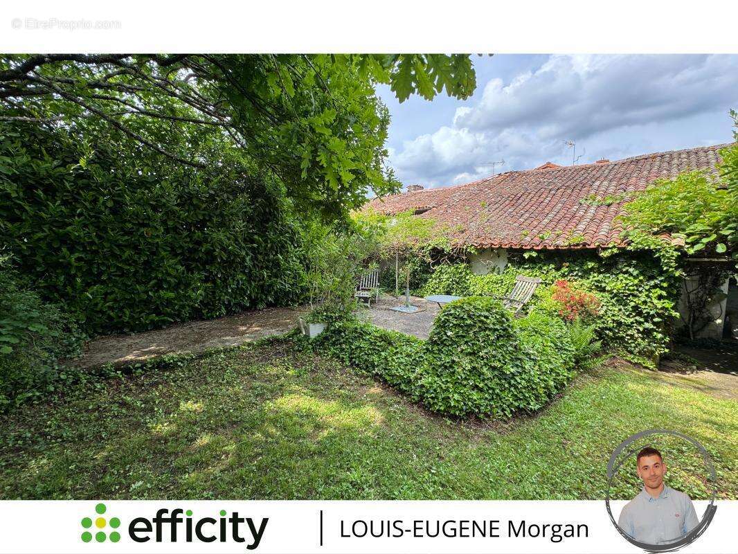 Maison 142 m² à Saint-Romain  - photo 16