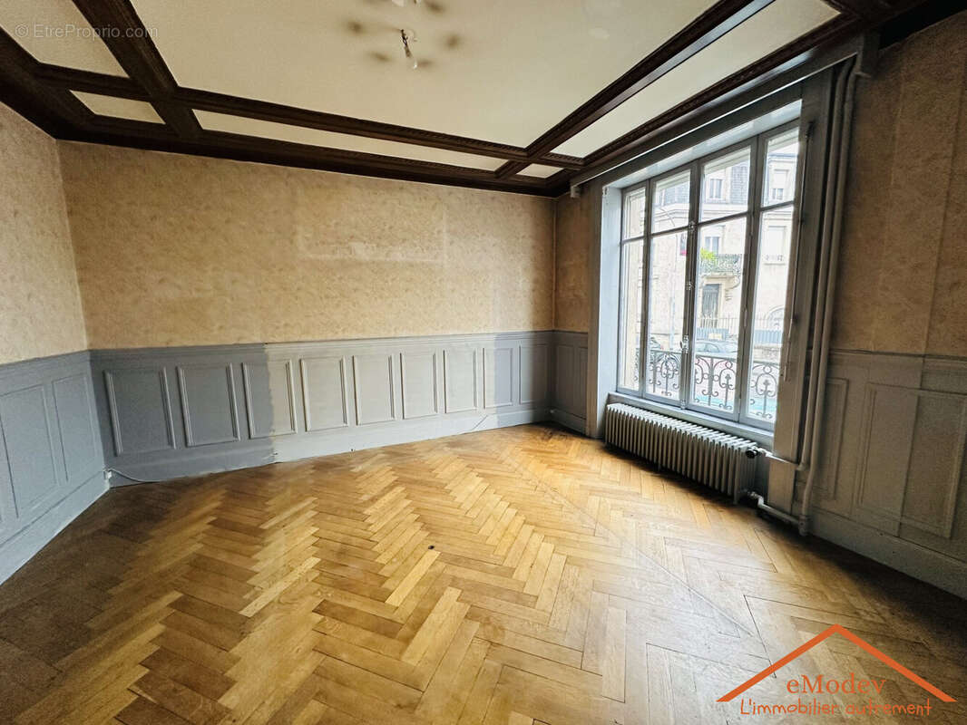 Maison à REMIREMONT