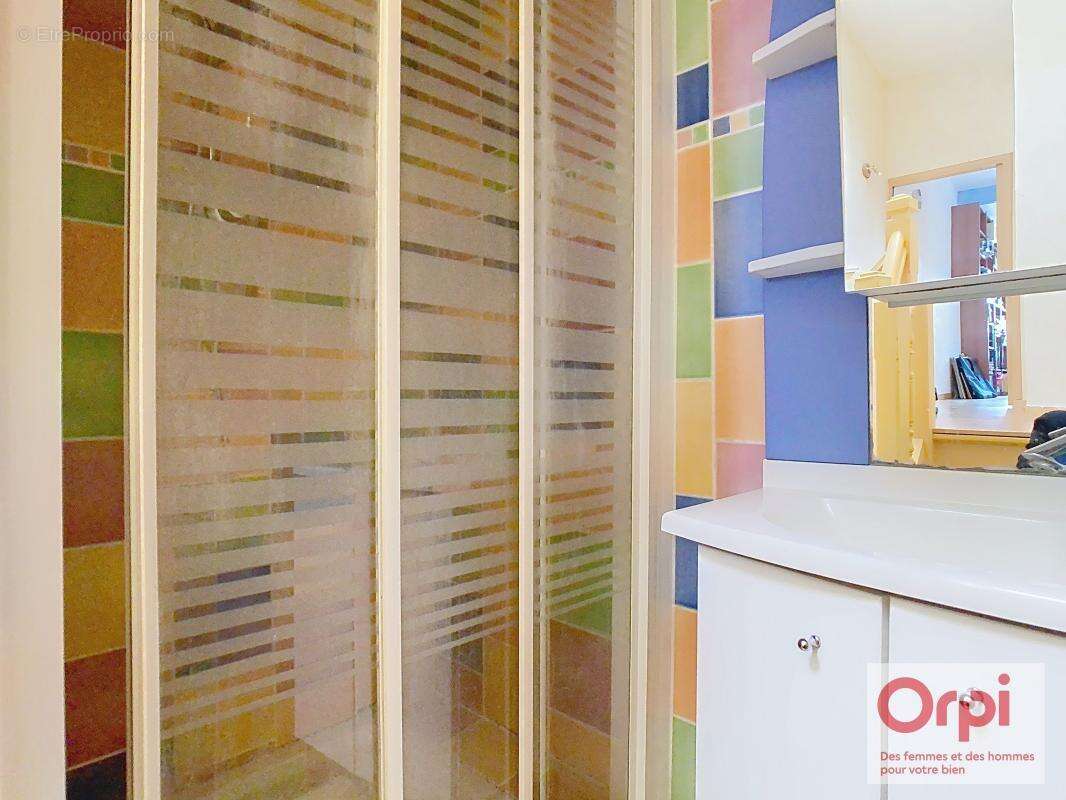 Maison à ISSY-LES-MOULINEAUX