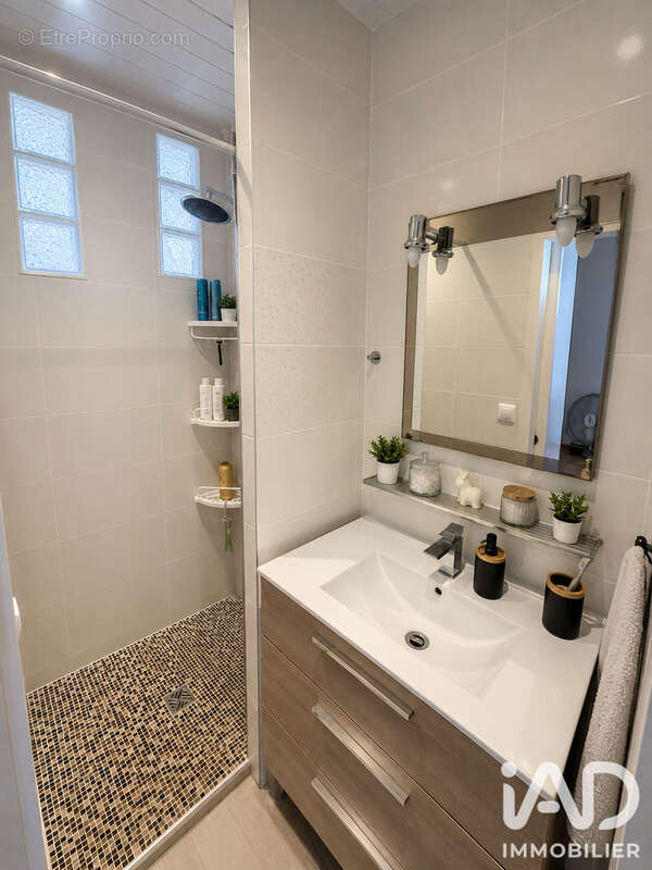 Appartement 34 m² à Narbonne  - photo 3