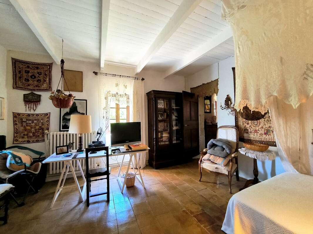 Maison à UZES