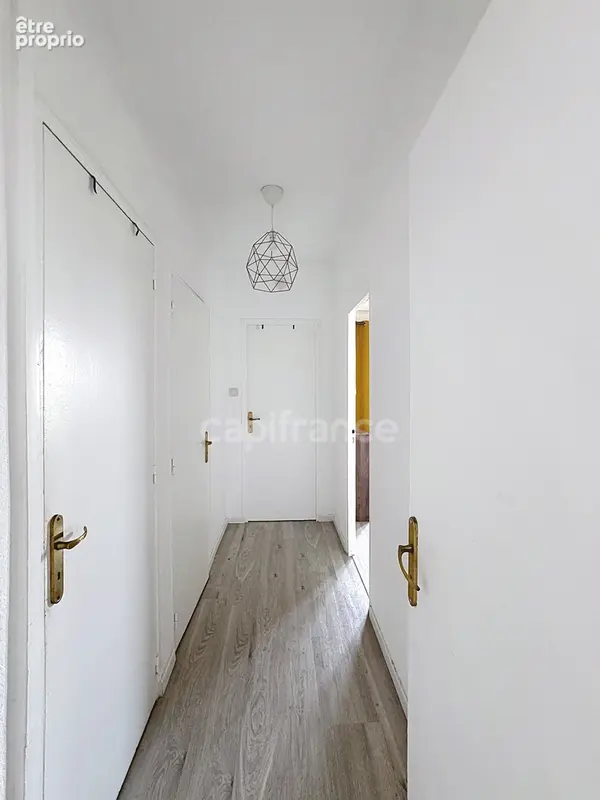 Appartement 6 pièces - Bd Talabot - photo 10