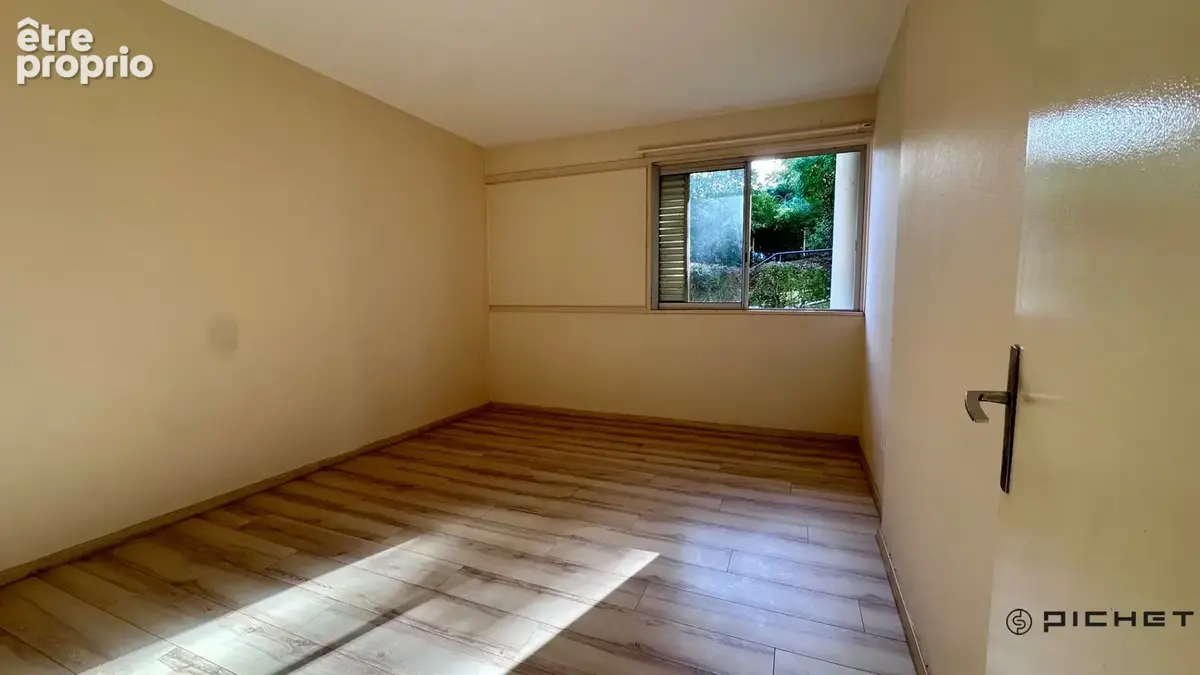 Appartement Angouleme 2 pièce(s) 56.19 m2 - photo 3