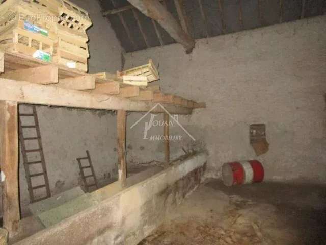 Maison à VARENNES-SUR-ALLIER