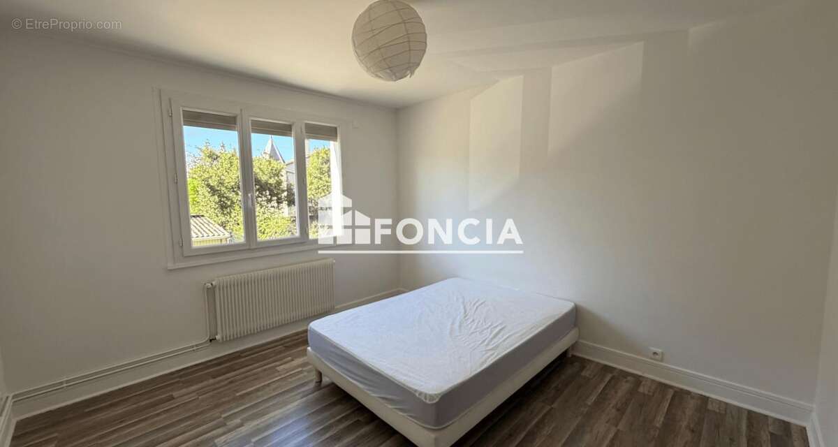 Appartement à NANTERRE