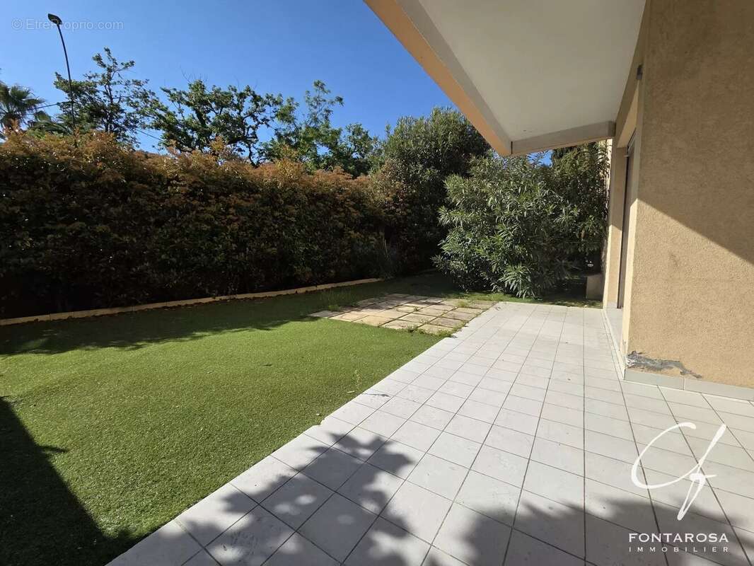 Appartement à FREJUS