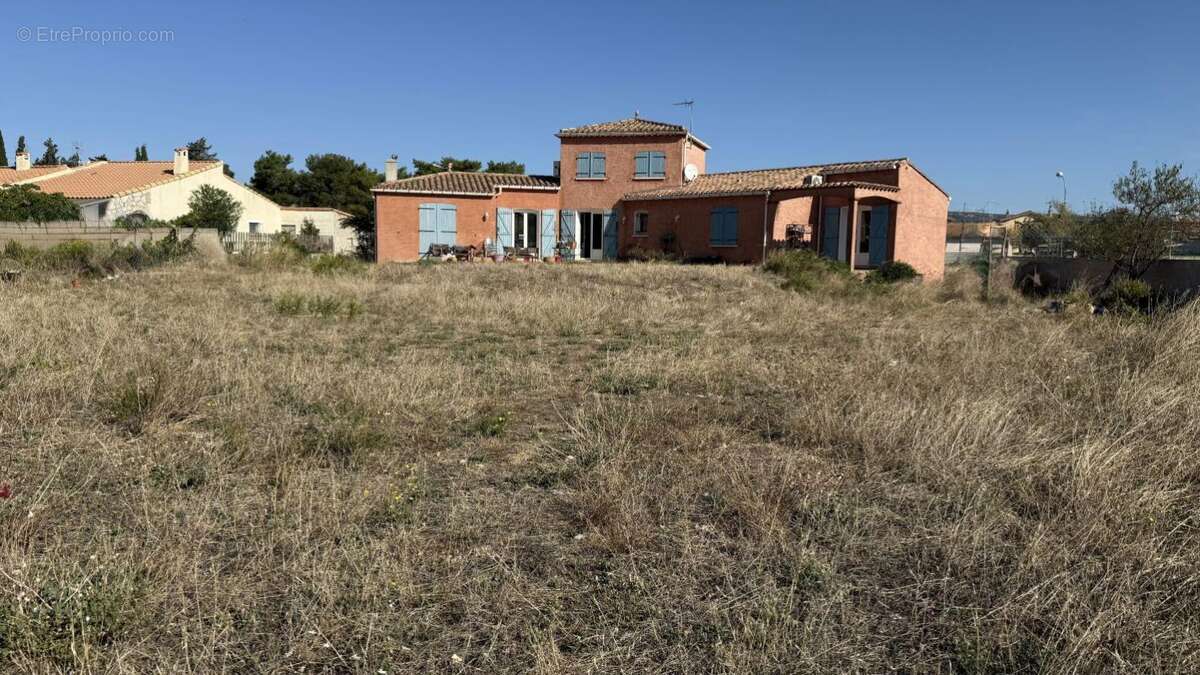 Maison à OLONZAC