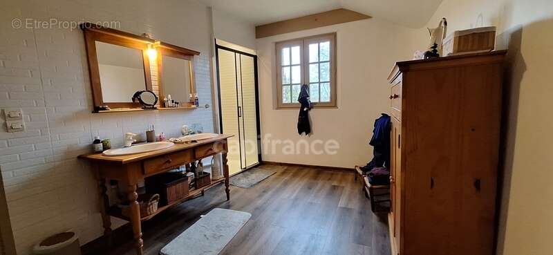 Maison à SAINT-ROMAIN-DE-COLBOSC