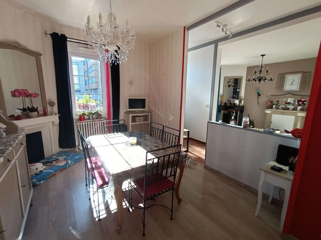 Maison à SAINT-POURCAIN-SUR-SIOULE