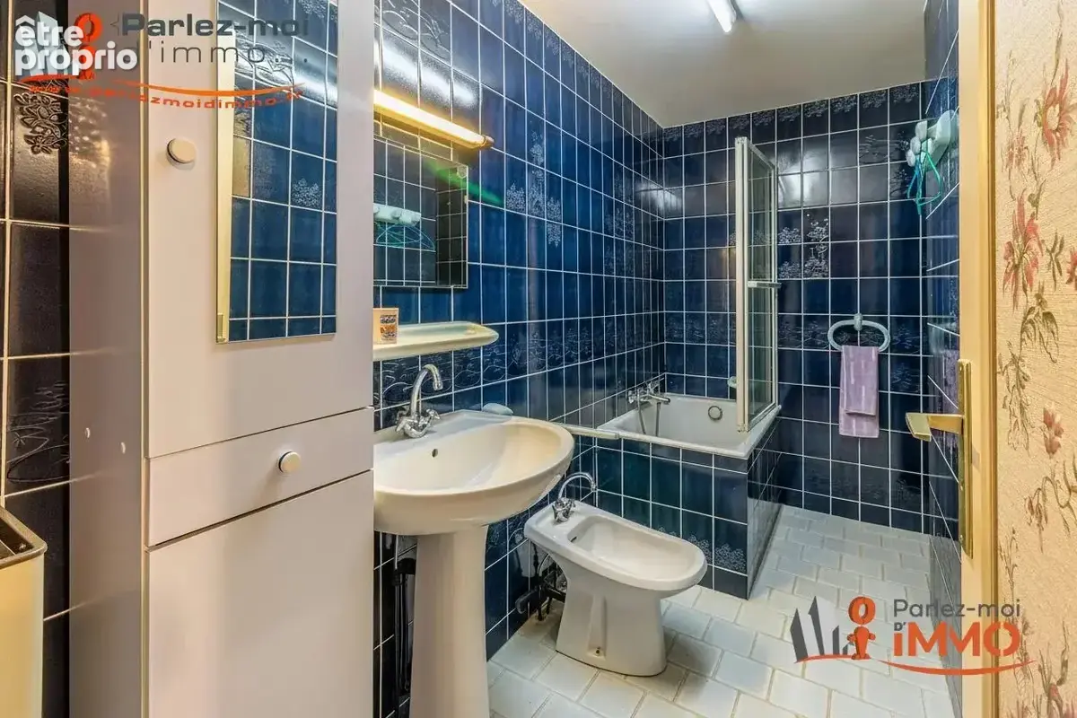 À vendre - Maison de campagne, 8 pièces 15mn Tarare - photo 15