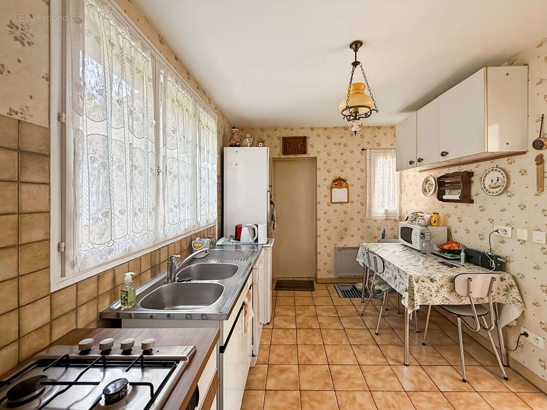 Maison à BOUC-BEL-AIR