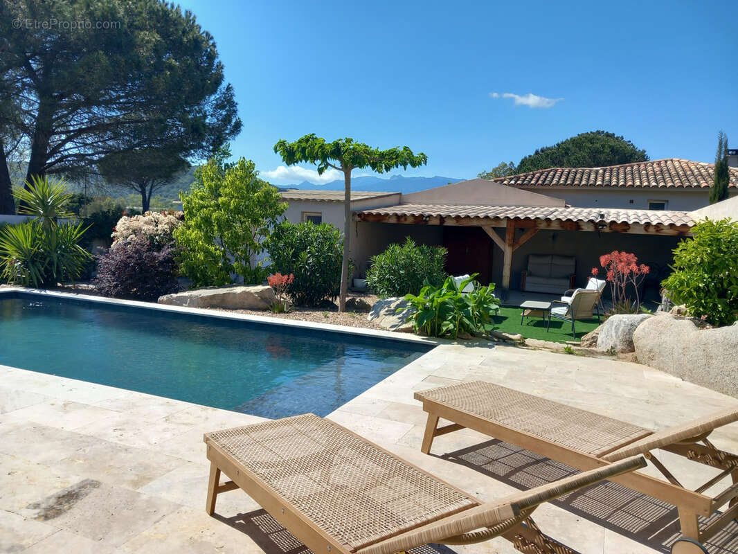 Villa 3 pièces avec piscine sur la route des plages - photo 11
