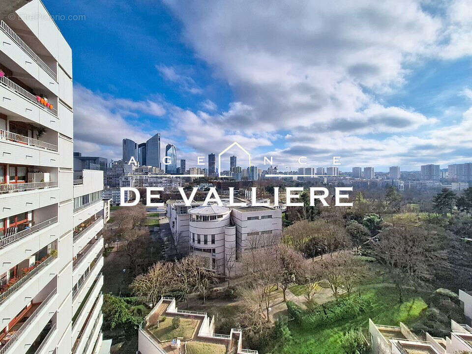 Appartement à NANTERRE
