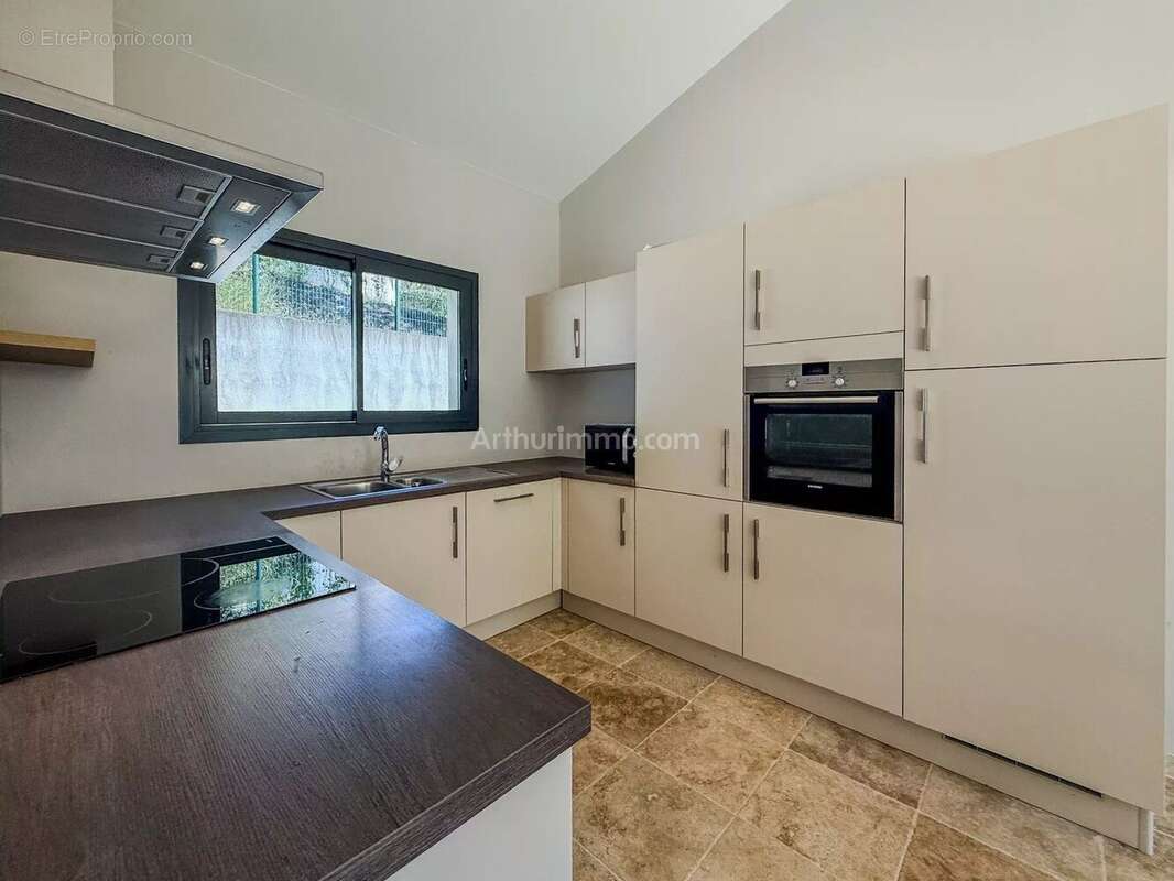 Maison à DRAGUIGNAN