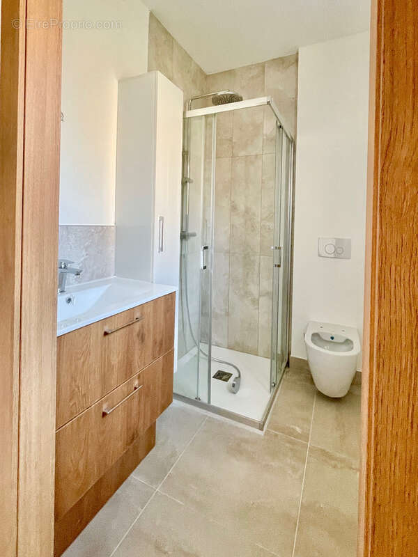 Maison à BRETTEVILLE-SUR-LAIZE