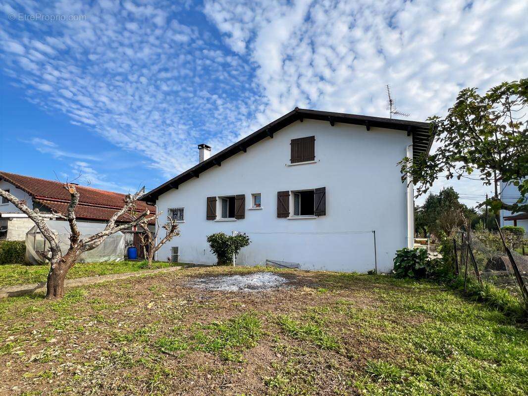 Maison à CAMBO-LES-BAINS