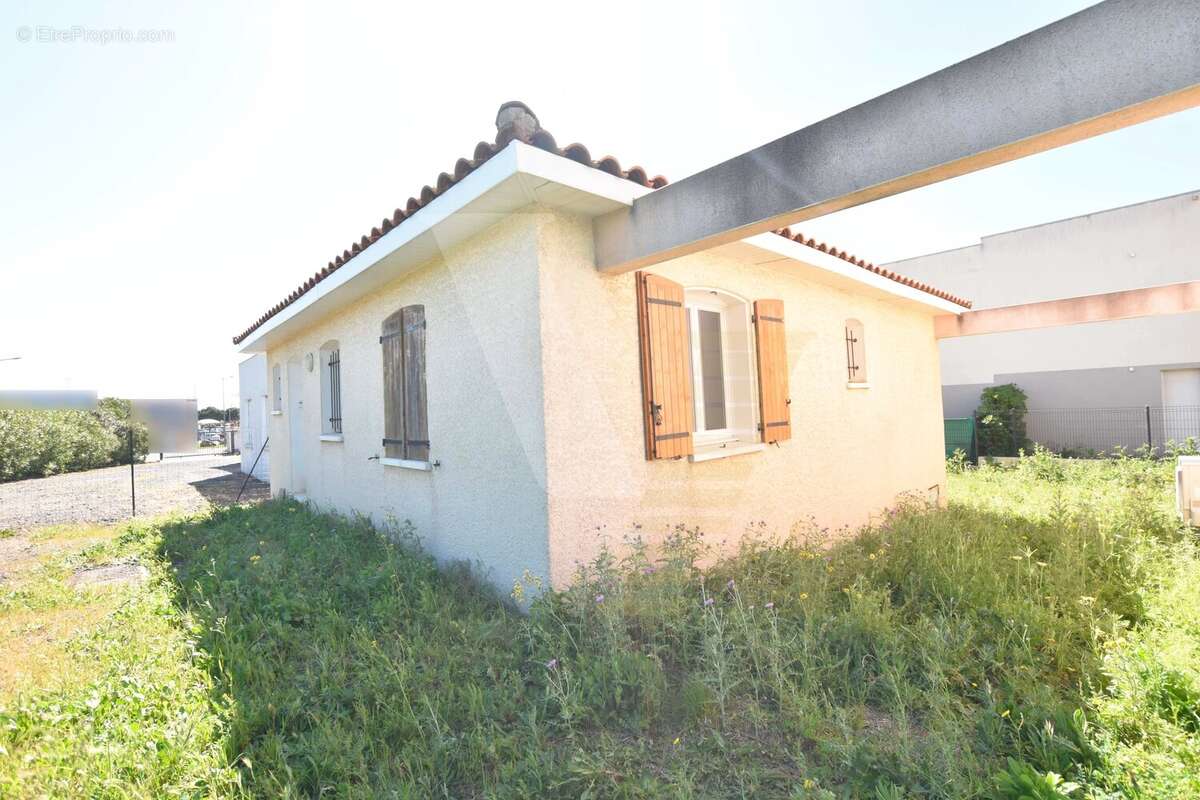 Maison à VILLENEUVE-LES-BEZIERS