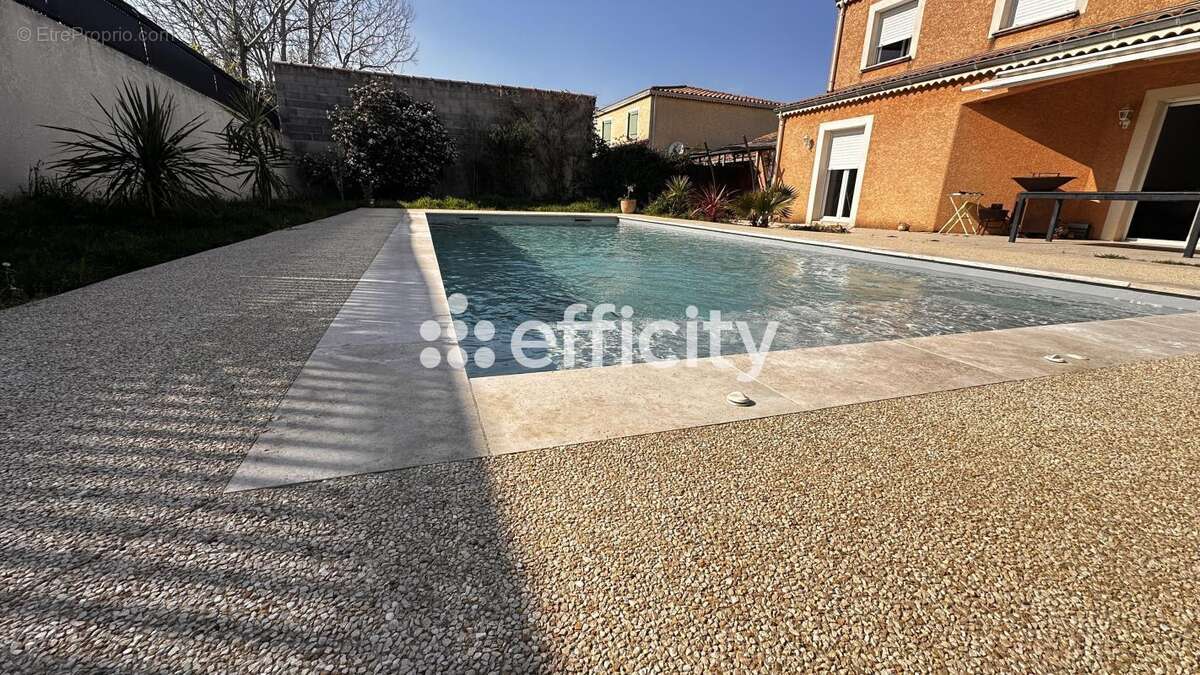 Maison à LORIOL-SUR-DROME